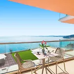 Poseidon Seaside By Vila