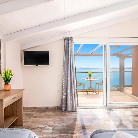 Poseidon Seaside By برباتي