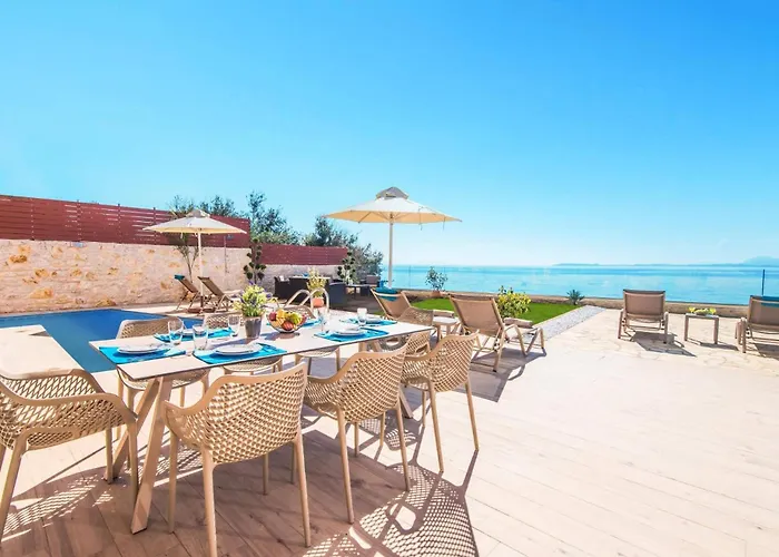 Poseidon Seaside By Villa